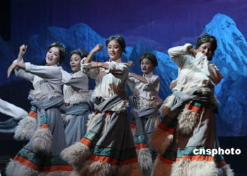 藏族歌舞诗在萨尔茨堡演出