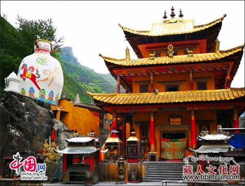 四川丹巴县投资近亿元 打造升级甲居藏寨景区