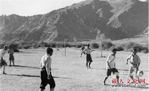 旧西藏20世纪初的足球与篮球