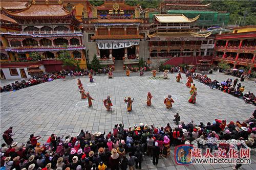 森格羌：藏式的"狮子舞"