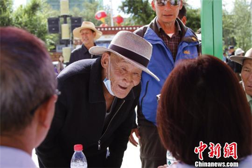 “雪域口福行”项目启动 西藏贫困中老年人获益