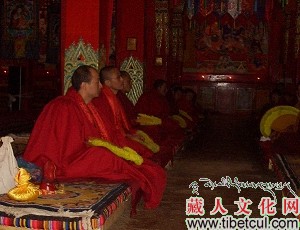 大藏寺举办药师共修法会祈福消灾
