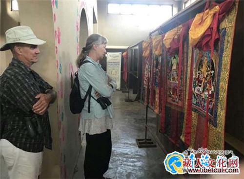 "中国梦·藏绣情"藏绣工艺品展览尼泊尔奇特旺开幕