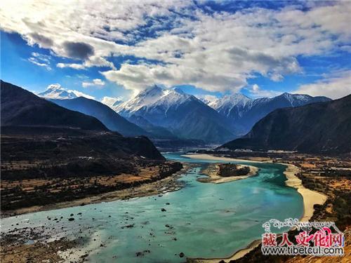 最浪漫的创业之旅：南迦巴瓦峰脚下的藏汉情缘