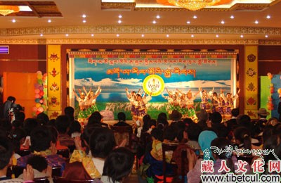 青海藏语电视录制首届少儿文艺晚会节目