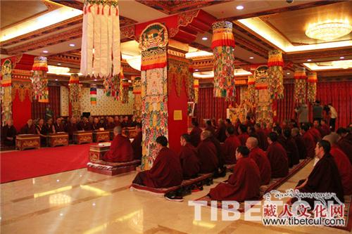 北京藏传佛寺举行十世班禅大师圆寂30周年纪念法会