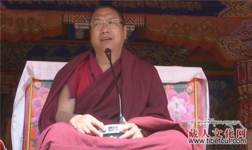藏区著名学者东·永丹嘉措在四川松潘传递正能量