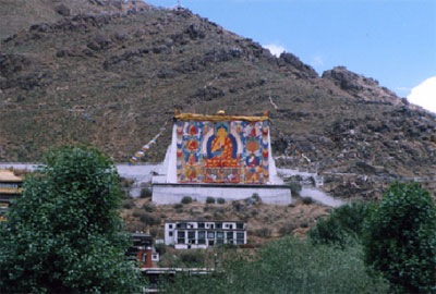西藏扎什伦布寺举行传统展佛节
