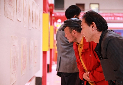 《藏族雕版技艺人才培养》教学成果展在德格开展