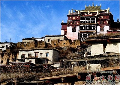 噶丹松赞林寺