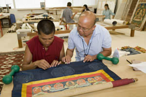 檀香山艺术研究院与不丹文化部将联合举办修复艺术品展示