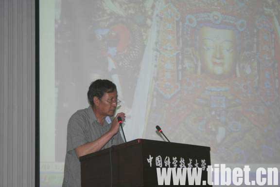 次仁多吉在安徽合肥举办个人油画展