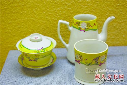 西藏自治区可移动文物普查成果展在西藏博物馆展出