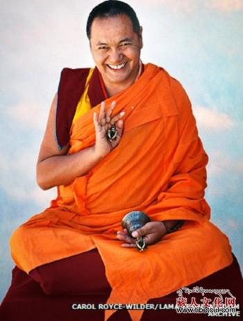 尼泊尔·柯盘寺   1967年,耶喜喇嘛和他的弟子梭巴仁波切,以及他们的