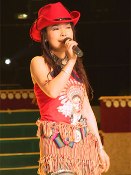 歌手琼雪卓玛个人资料图片