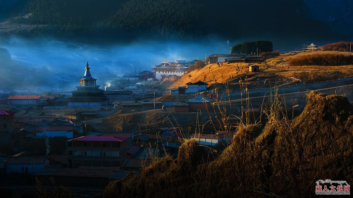 论藏族社会转型过程中的宗教世俗化问题