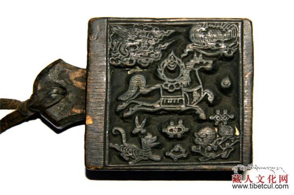 撒风马和堆嘛呢石，代表什么？