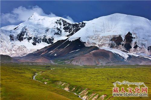 咒师阿本家族与玛卿山神因缘传奇