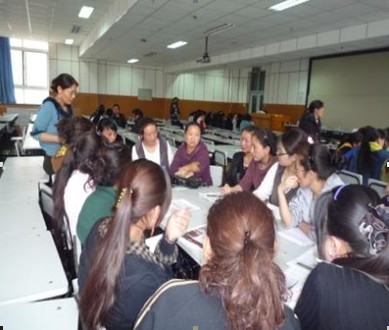 第二届藏族女大学生自我发展培训研讨会西北民大举行