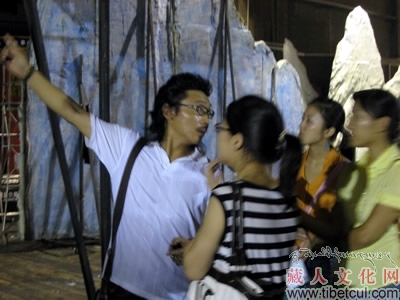 藏族歌舞乐《藏谜》在成都备战