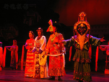 大型藏戏歌舞《吉祥奥运》祝福奥运