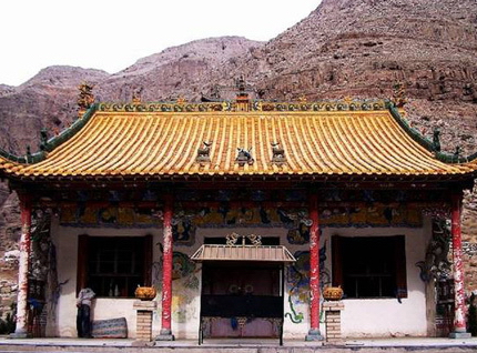 藏传佛教阿贵庙举行宗教文化交流会