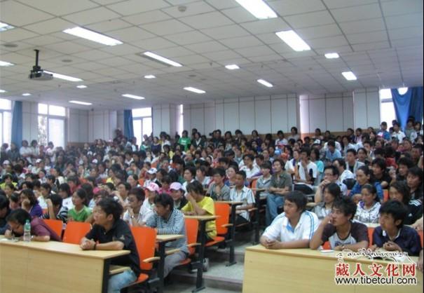 多识仁波切讲座：藏族传统文化与现代文化的关系
