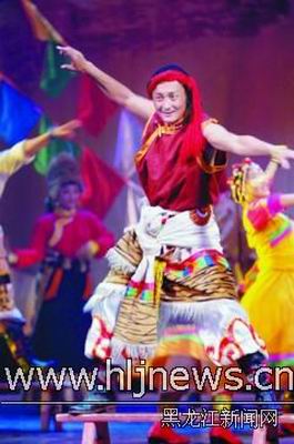 藏族歌舞诗在俄首都莫斯科表演