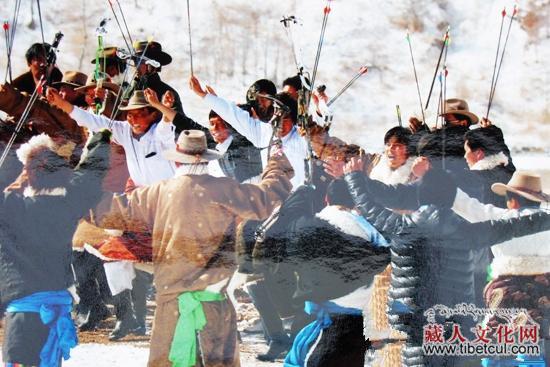 藏族射箭比赛——农牧民闲暇时最受欢迎的娱乐活动
