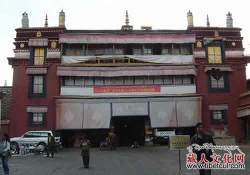 西藏小昭寺壁画修复已完成80%：有望在明年内完成