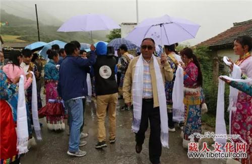 探寻千年古藏文文献 全国顶尖藏学专家齐聚舟曲