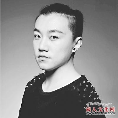 融入唐卡元素获大奖：服装设计学生孙珂将赴卢浮宫学习