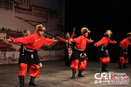 西藏艺术首次亮相非洲  津巴布韦上演雪域特色歌舞