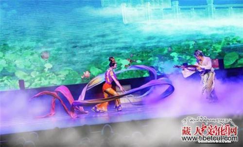 甘肃文化“出访”：从敦煌舞剧到文物非遗多元发展