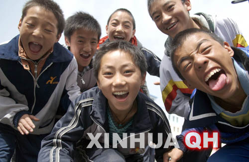 三江源藏族学生：城市里的学习生活