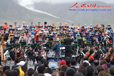 【视频】青海玉珠峰下奏响昆仑山交响音乐会