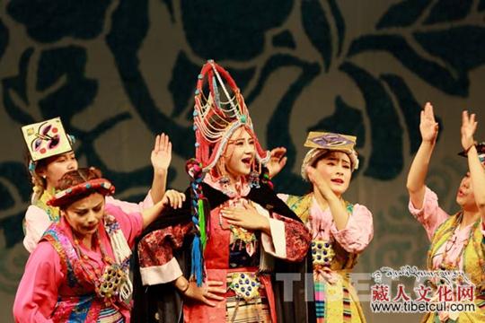 藏戏惊艳亮相京城 独特唱腔征服观众