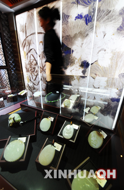西宁出现首家展厅式昆仑玉门店