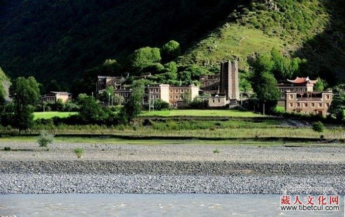 康巴卫视推出建筑系列讲座：特邀曲吉建才仁波切