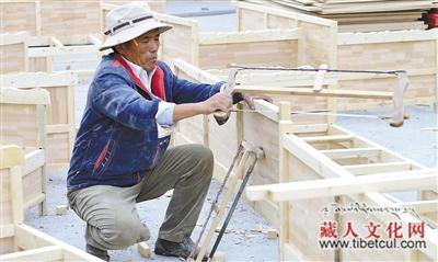 西藏自治区：民族手工业古老技艺 走出深闺