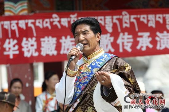 华锐藏族民歌传承演习活动近日在甘肃天祝县举行