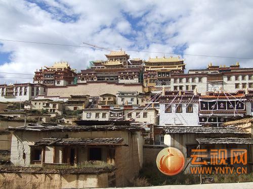 松赞林寺重建 四千年藏文化精髓震撼再现