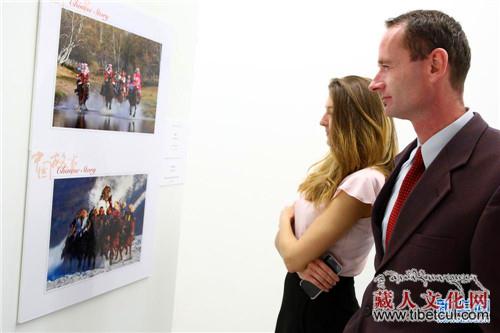 “中国故事·中国西藏”图片展在斯洛伐克举行