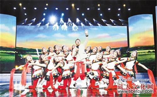 青洽会闭幕式暨环湖电动汽车挑战赛颁奖典礼举行