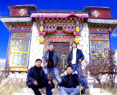 西藏“朋友”乐队推出首张概念母语专辑《岁月》