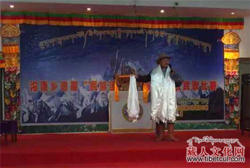 青海都兰沟里乡举“民族团结创建杯”藏歌比赛