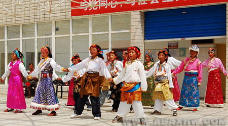 阿坝州红原县藏族少儿童声合唱团将赴京演出