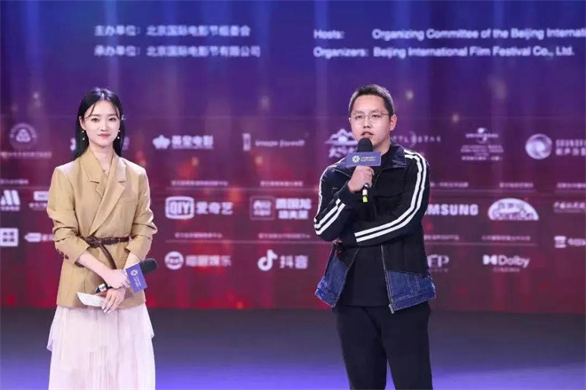 《一个和四个》获北京电影节创投三项大奖1.jpg