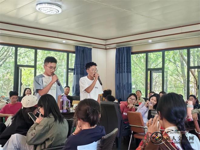 西藏拉萨：毕业歌舞致青春，哈达载情别师恩5.jpg