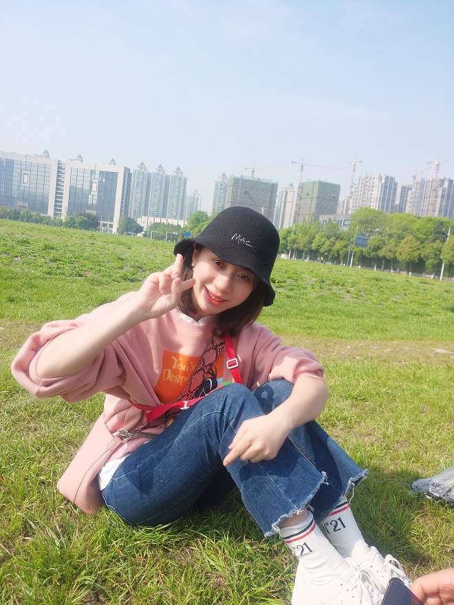 喇布格涛•央金：一段历史的尘埃（组诗）